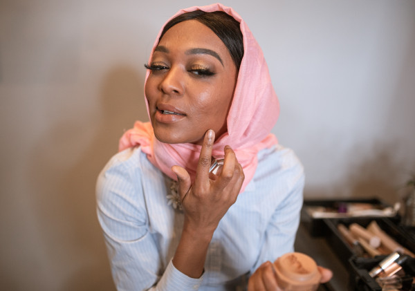 How do I get rid of a pimple overnight?